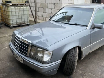 Авто Mercedes W124 1998 № 8353448