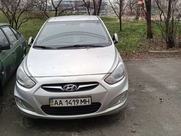 Авто Hyundai Accent 2012 № 8353465