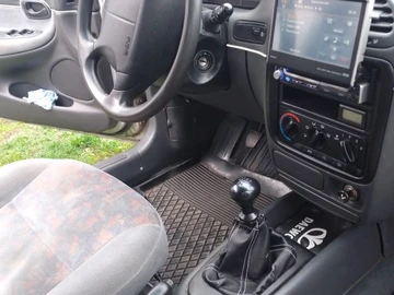 Авто Daewoo Nubira 1998 № 8353483