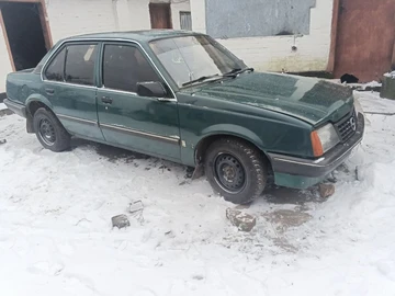Авто Opel Ascona 1986 № 8353526