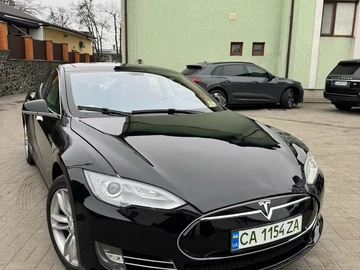 Авто Tesla Model S 2013 № 8353671