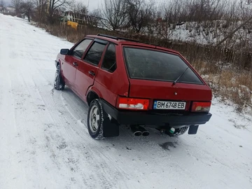 Авто ВАЗ 2109 1990 № 8353687