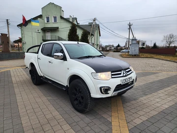 Авто Mitsubishi L 200 2014 № 8353695