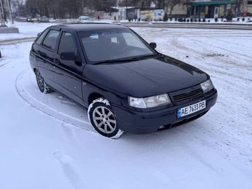 Авто ВАЗ 2112 2008 № 8353700