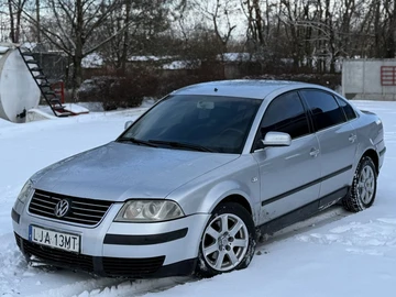 Авто Volkswagen Passat Sedan 2001 № 8354015