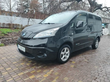 Авто Nissan 100Nx 2014 № 8354119