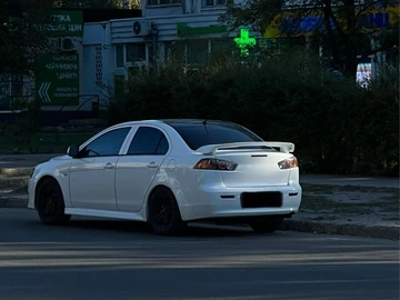 Авто Mitsubishi Lancer 2014 № 8354139