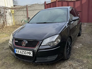 Авто Volkswagen Polo 2006 № 8354311