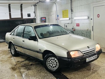 Авто Opel Omega 1995 № 8354317