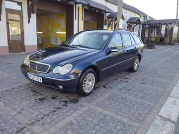 Авто Mercedes 220 2001 № 8354394