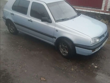 Авто Volkswagen Golf 1998 № 8354407