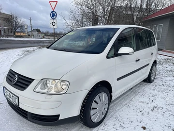 Авто Volkswagen Touran 2004 № 8354423
