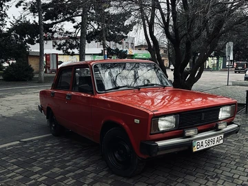 Авто ВАЗ 2105 1989 № 8354430