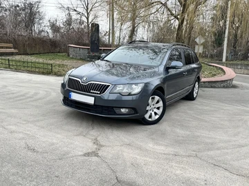 Авто Skoda Superb 2015 № 8354592