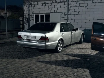 Авто Mercedes S Серия 1993 № 8354613