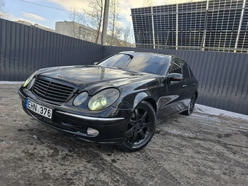Авто Mercedes 220 2003 № 8354921