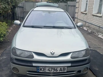 Авто Renault Laguna 2000 № 8354938
