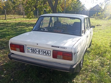 Авто ВАЗ 2105 1989 № 8355014