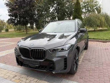 Авто BMW X5 2023 № 8355341