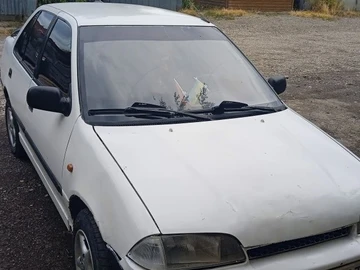 Авто Suzuki Swift 1996 № 8355370
