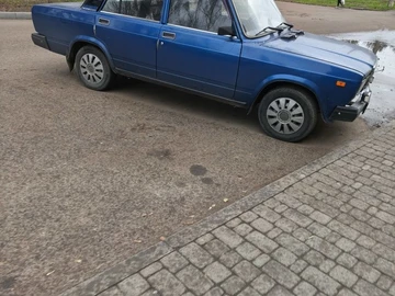 Авто ВАЗ 2107 2007 № 8355396