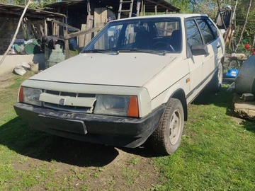Авто ВАЗ 2109 1990 № 8355423