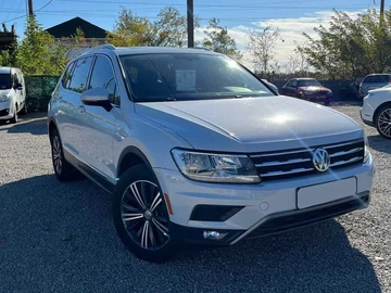 Авто Volkswagen Tiguan 2017 № 8355446