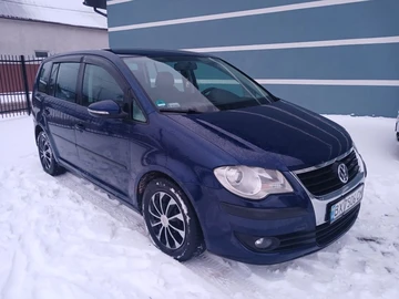 Авто Volkswagen Touran 2010 № 8355448