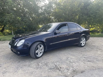 Авто Mercedes 220 2002 № 8355479