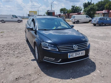 Авто Volkswagen Passat Variant 2013 № 8355631