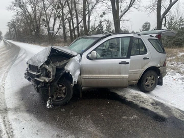 Авто Mercedes Ml Серия 2000 № 8355738