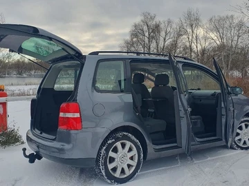 Авто Volkswagen Touran 2006 № 8355765