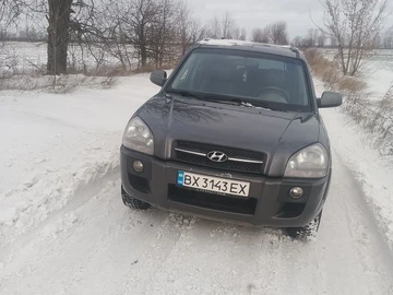 Авто Hyundai Tucson 2008 № 8355801