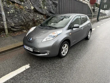 Авто Nissan Leaf 2017 № 8355808