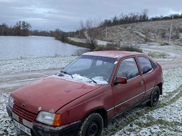 Авто Opel Kadett 1988 № 8355810