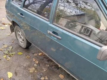 Авто ВАЗ 2109 1999 № 8355830