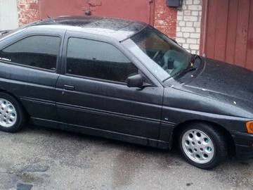 Авто Ford Escort 1992 № 8355839