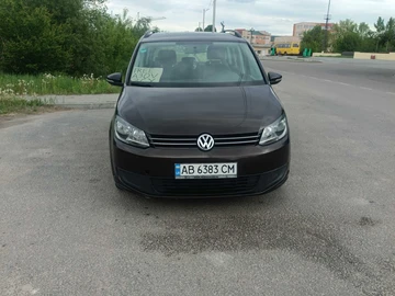 Авто Volkswagen Touran 2013 № 8355975