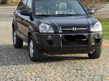 Авто Hyundai Tucson 2006 № 8356000