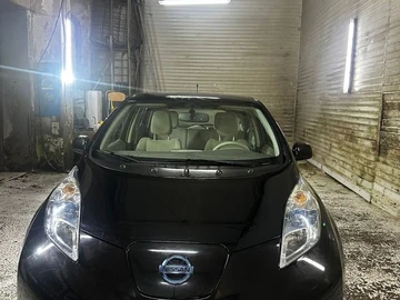 Авто Nissan Leaf 2011 № 8356064