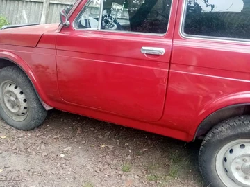 Авто ВАЗ 2121 1989 № 8356079