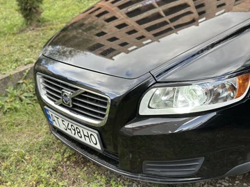 Авто Volvo V50 2008 № 8356126