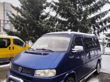 Авто Volkswagen Caravelle 2001 № 8356208
