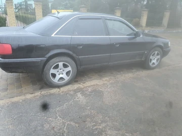 Авто Audi A6 1992 № 8356255