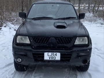 Авто Mitsubishi L 200 2005 № 8356299