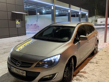 Авто Opel Astra 2013 № 8356300