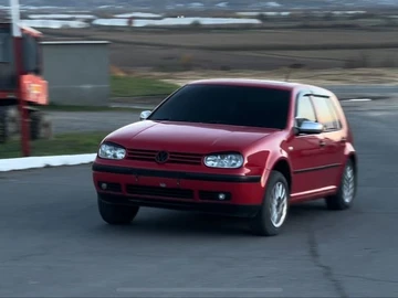 Авто Volkswagen Golf 1998 № 8356333