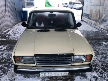 Авто ВАЗ 2107 1991 № 8356345