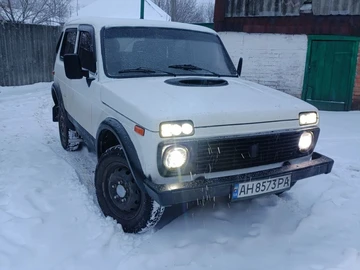 Авто ВАЗ 2121 1990 № 8356992