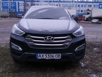 Авто Hyundai Santa Fe 2015 № 8357006